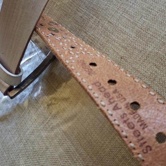 Streets ahead off white metal studed woman belt S - Picture 5 of 5